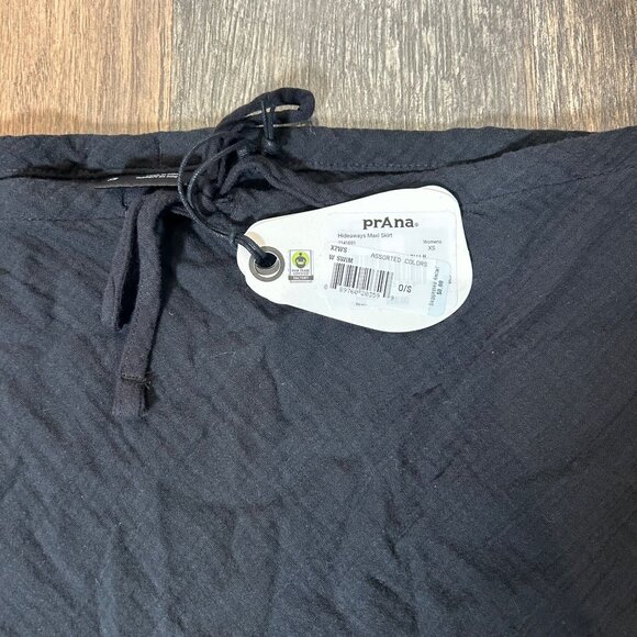 Prana Hideaways Swim Cover Up Maxi Skirt Women's size XS in Black New With Tags! - Picture 2 of 4